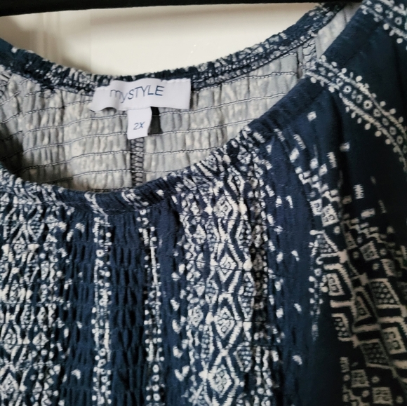 Super comfy stretchy ladies 2xl top - Picture 3 of 5